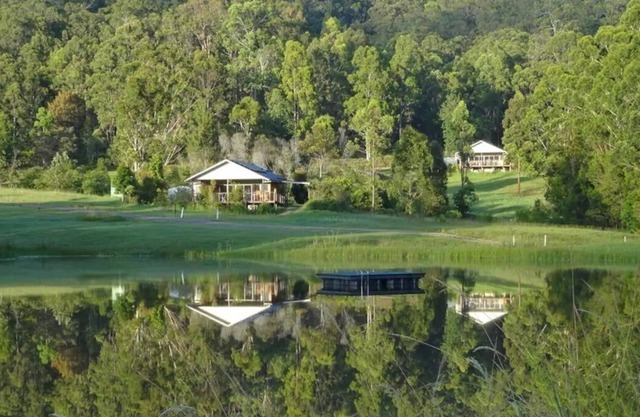 Blue Gum Cottage-Bush and Beach Experience