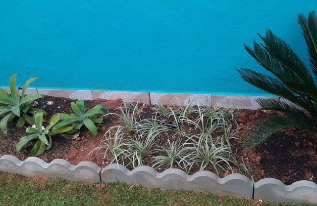 Blue house 60 meters from the beach