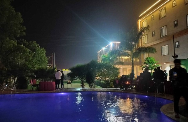BLUE ORCHID RESORT