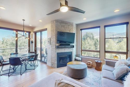 Blue River Condo Unit 3301