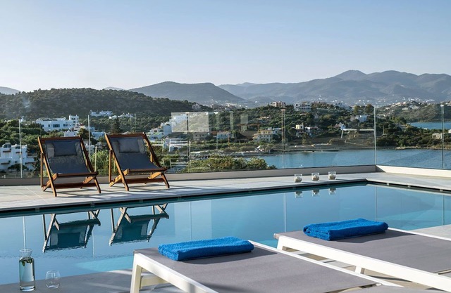 Blue Senses Sea View Villa with a heated pool 2