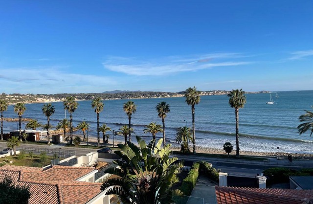 BLUEBAY2 Bandol Appartement T2 Face à la mer