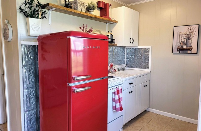 Bluebonnet Cottages by the lake - Cabin 5