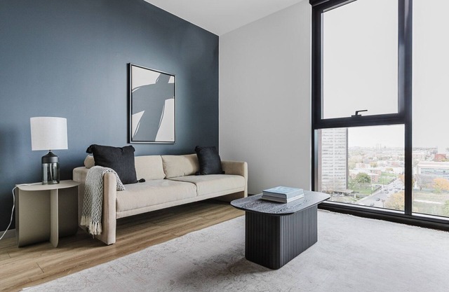 Blueground | Medical District 1bd apartment
