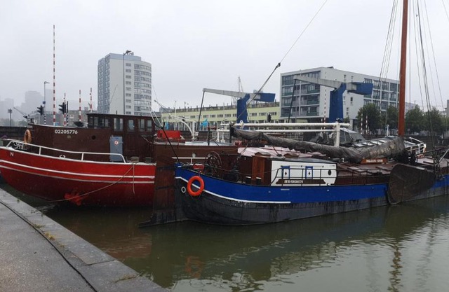 Boat-Apartment Rotterdam Fokkelina