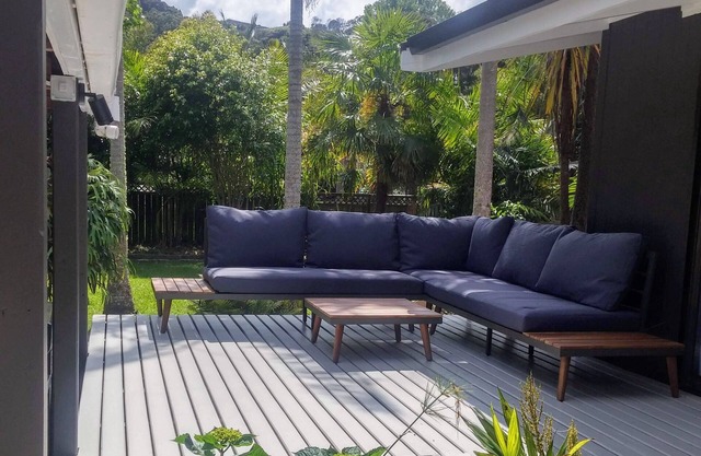 BOBBAS BACH! A comfortable four bedroom house with a large private garden.