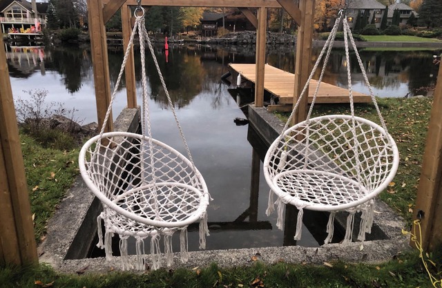 Bobcaygeon Waterfront-Walk to Town-King Beds
