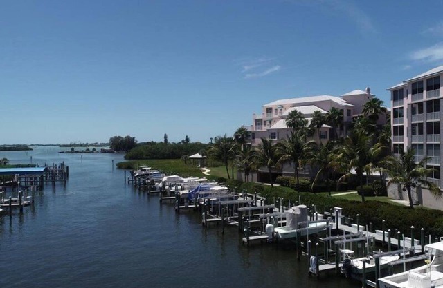 Boca Vista - stunning water views, kayaks to enjoy