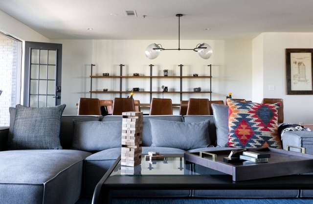 Bode Nashville - 4 Bedroom/ 4 Bathroom - DT Nashville!