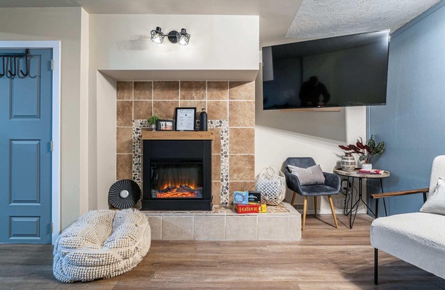 Bohemian | Cozy 2-Bedroom | Ideal Family Retreat!