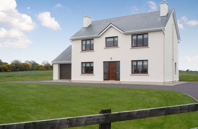 Boherbue Holiday Home