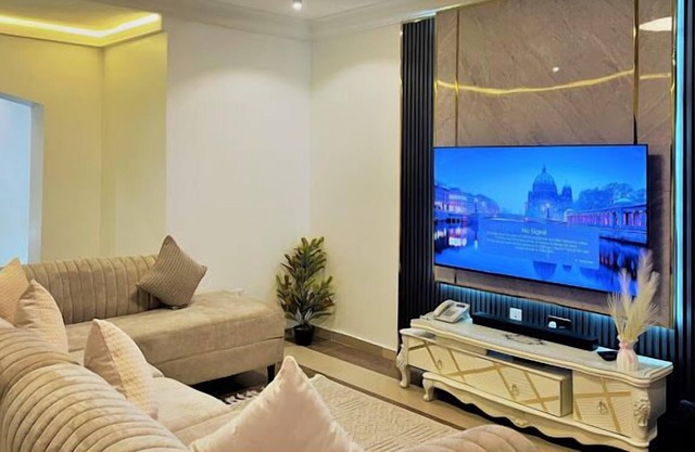 BOL APARTMENT 11