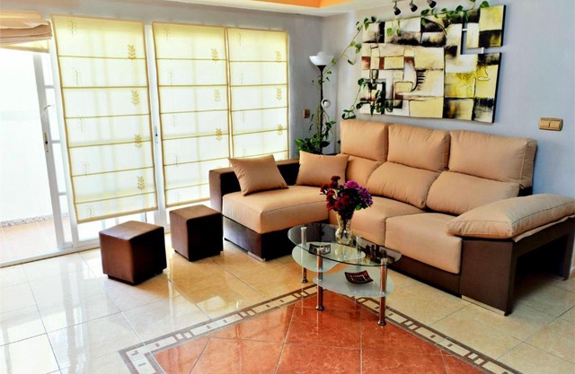 Bonito apartamento céntrico y cerca de la playa.