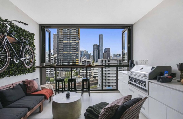 Book for Brisbane Festival in heart of South Bris!