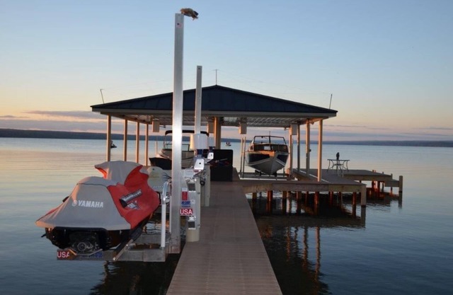 Book this Beautiful Cayuga Lake Front Home this fall and save!