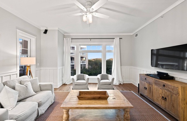 Book Today! Gulf Front Condo! Gourmet Kitchen!