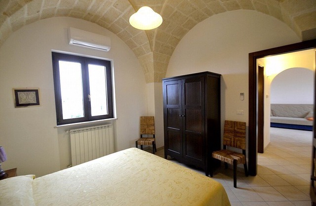 Borgo Salino E, fully refundable with voucher*: A characteristic and welcoming apartment in the characteristic style of the Apulian countryside, with Free WI-FI.