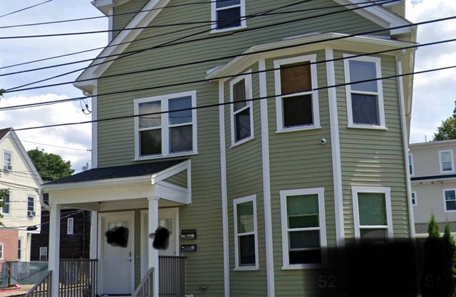 Boston's Finest New Renovated Apartment