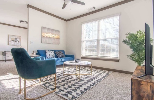 Boulevard Stays Spacious 1BR Suite Pool, Parking Gym D