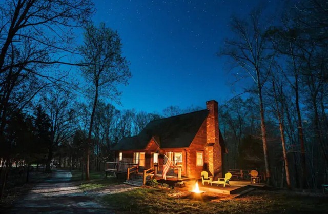 Bourbon Country Cabin Loft style cabin, great location to visit KY distilleries