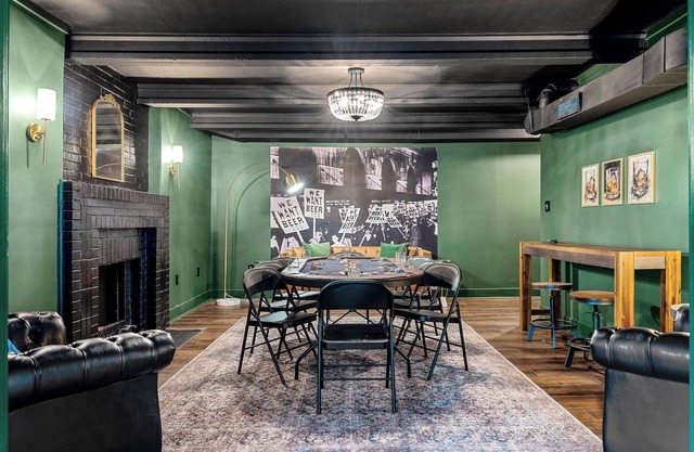 Bourbon Trail | Hot Tub | Poker Room | Game Rm