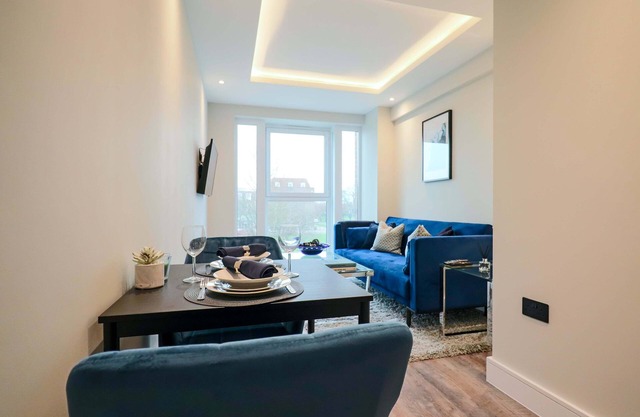 Boutique One Bedroom in Welwyn Garden City - Free Wifi