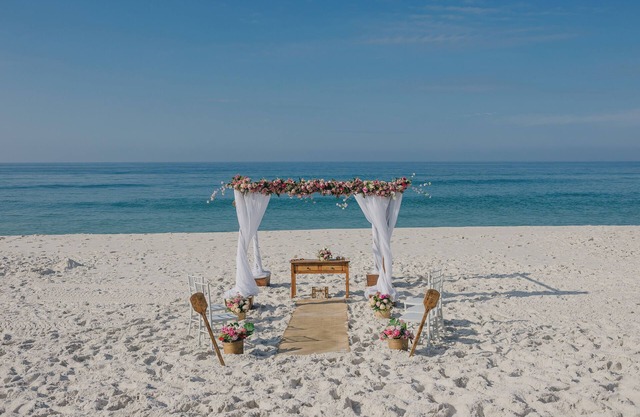 Beach Weddings Elopement and Mini Wedding Wedding Party Renewal of Vows