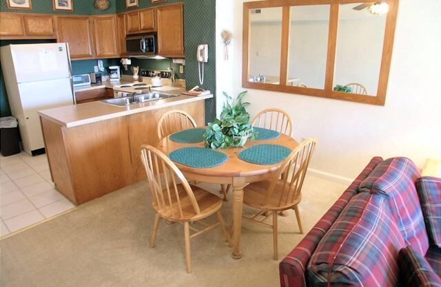 BR248-Pool! Close to all ski areas and Canaan Valley Attractions!
