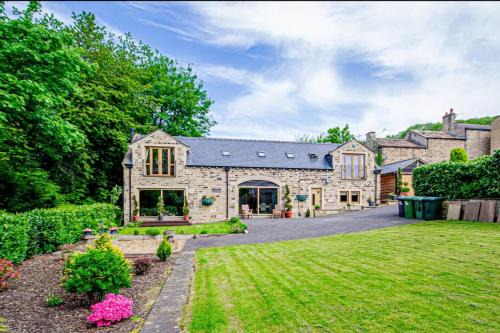 Bradley Manor, Cosy Retreat For Families & Friends