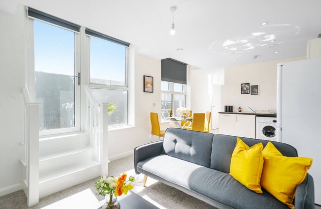 Brand New 1 Bed Apartment in Luton 35