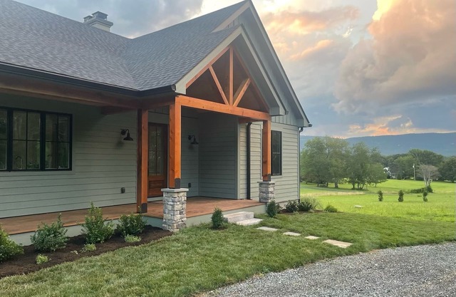 Brand new 3-bedroom house at the base of the Blue Ridge Mountains