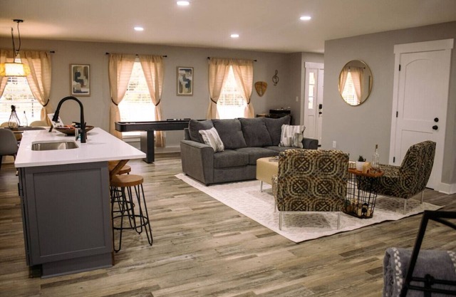 Brand New 3 bedroom with Garage!