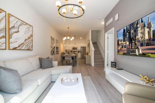 Brand new 4 Bed with Loft Villa for all