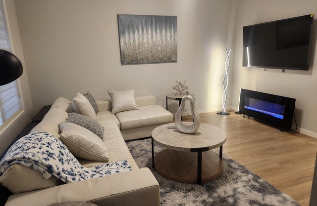 Brand New Beautiful Home with Electric Fireplace & Barbecue