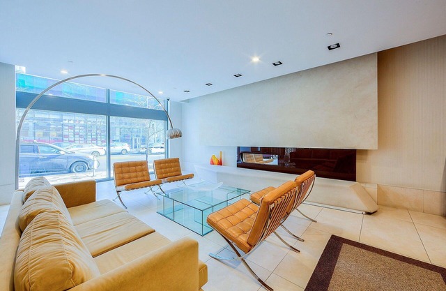 Brand New FAMILY FRIENDLY Bay St. Downtown Toronto Condo near Sick Kids Hospital