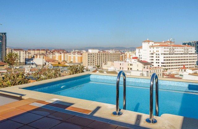 Brand New Luxury 2 beds Apartment at The Residence-hosted by Sweetstay