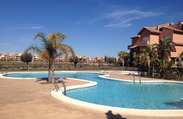 Brand New Luxury Frontline Apartment With Golf, Pool & Lake Views