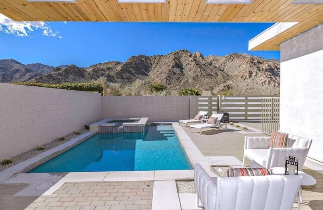 *Brand New* Modern Pool+nearJoshua Tree+Fun Hiking