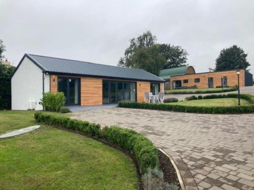 Brand new purpose built 3 bedroom holiday barn