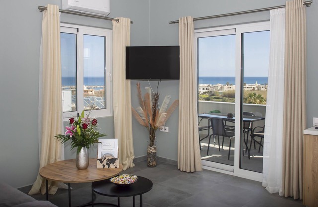 Brand new sea view Apartment close to the beach - Kolymvari Hills: Chicago