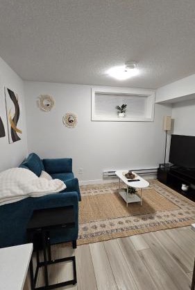 Brand New Stylish Heartland Suite!