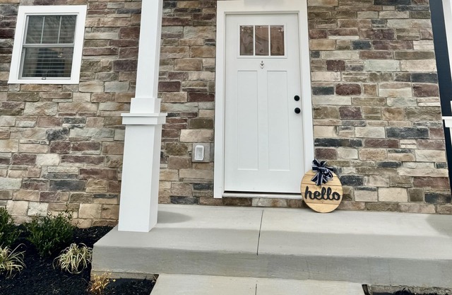 BRAND NEW! Townhome 8 minutes from LU
