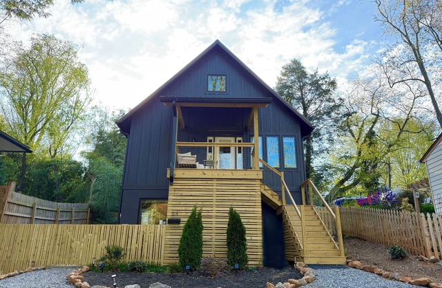 Brand New & Walkable to West Asheville Hotspots
