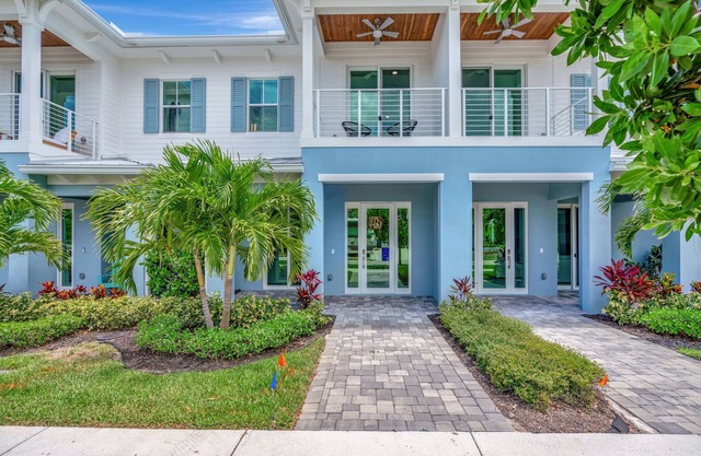Brand New Waterfront Townhome Development in the Manatee Pocket! 3 BDR/2.5 Bath