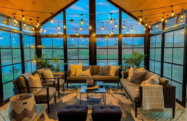 Branders Edge - NEW, Walk to Beach, Ocean Views, Screened Livingroom, GORGEOUS