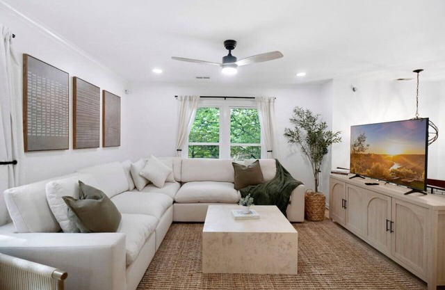 Brandyapple Retreat by Rather Properties
