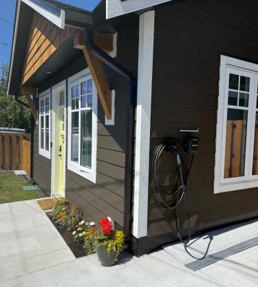 Brass Apple Cottage