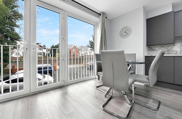 Braywick Serviced Apartments by Ferndale Apt 05