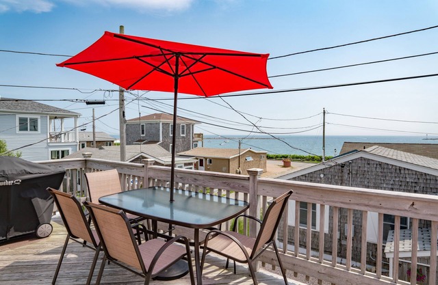 Breakwater Village-Home with 180° Panoramic Water Views and Access to Private Sandy Beach