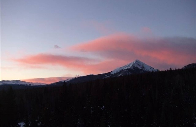 Breath Taking View of Mt and Lake Dillon from 2bd, 2BA Condo